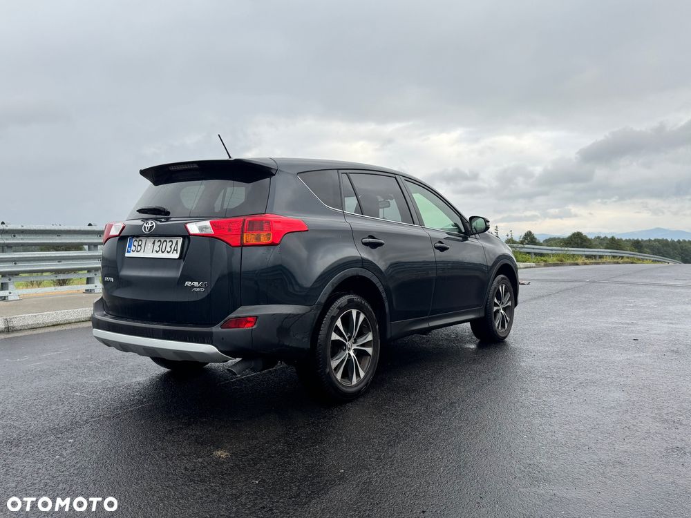 Toyota RAV4 2.0 D-4D Premium - 7