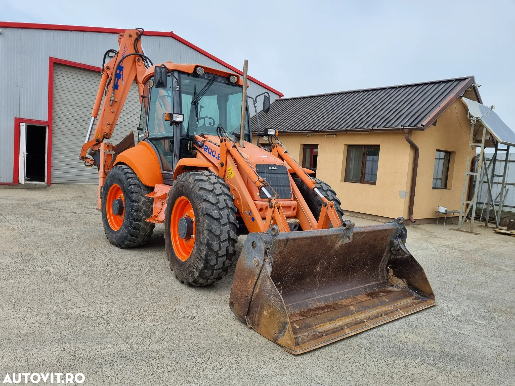 FIAT HITACHI FB 200.2 - 5
