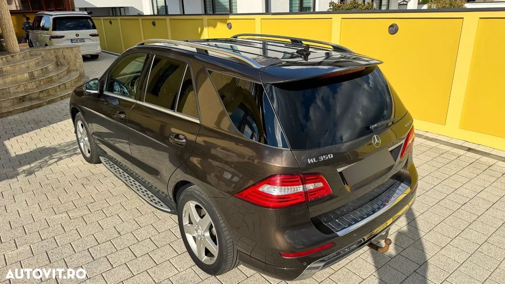 Mercedes-Benz ML 350 BlueTec 4MATIC Aut - 3