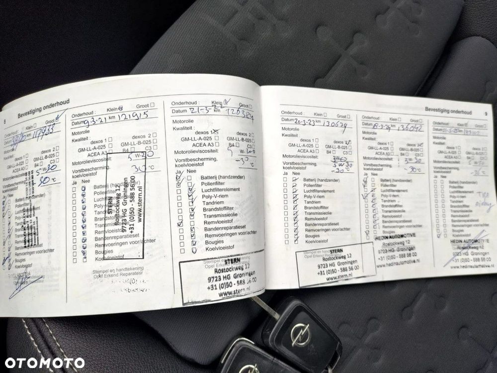 Opel Meriva 1.4 T Cosmo - 14