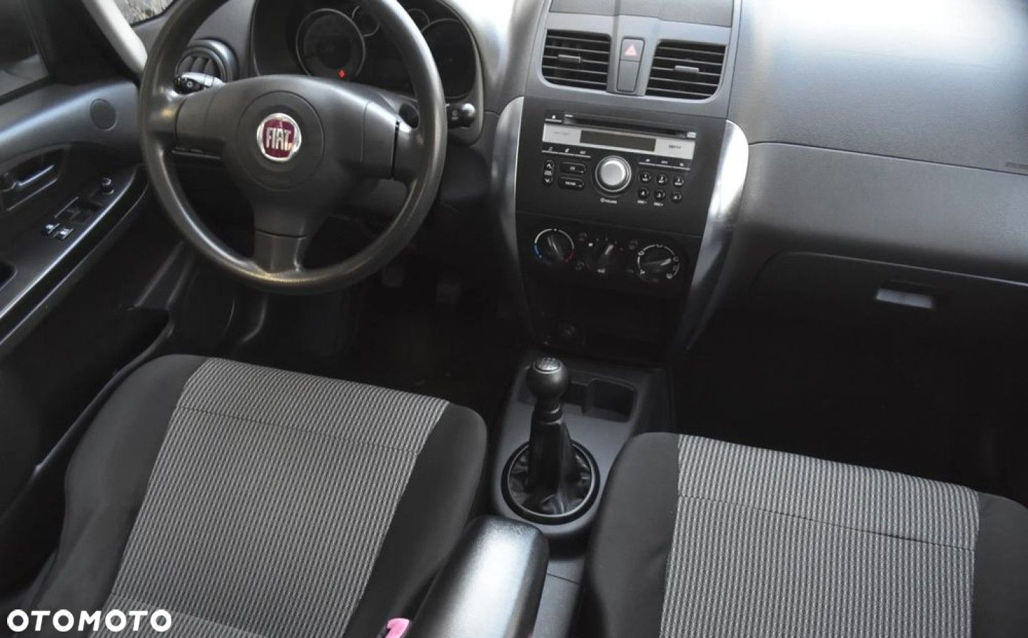 Fiat Sedici - 8
