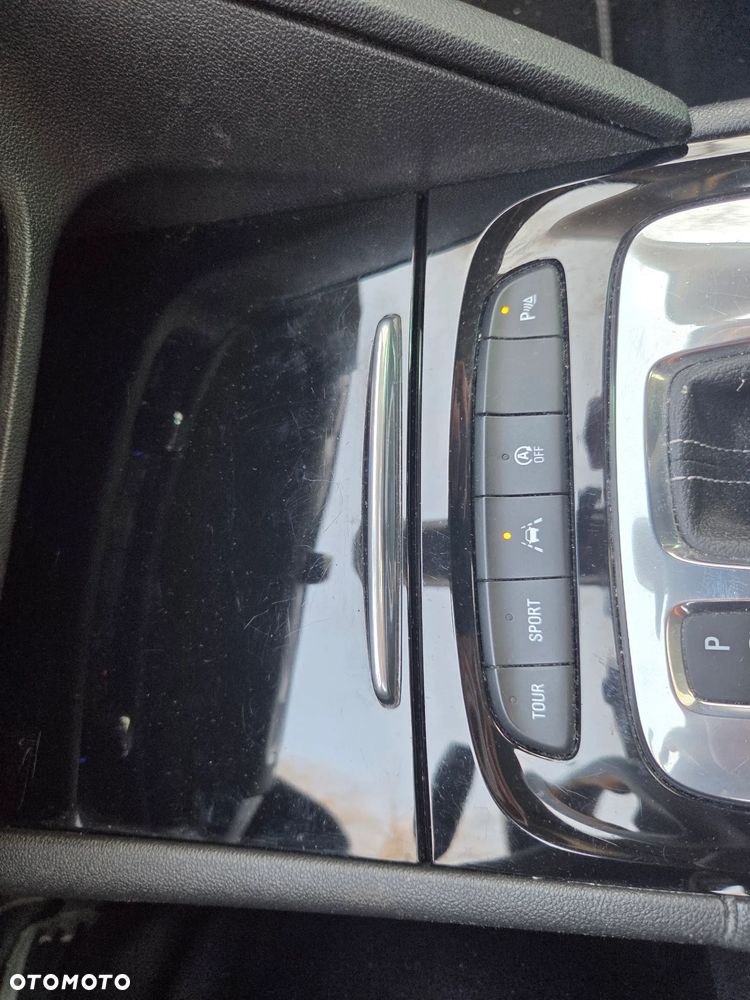 Opel Insignia 1.6 T Innovation S&S - 11