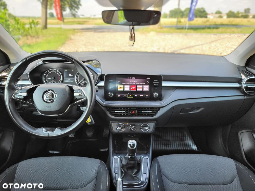 Skoda Fabia 1.0 TSI Ambition - 11