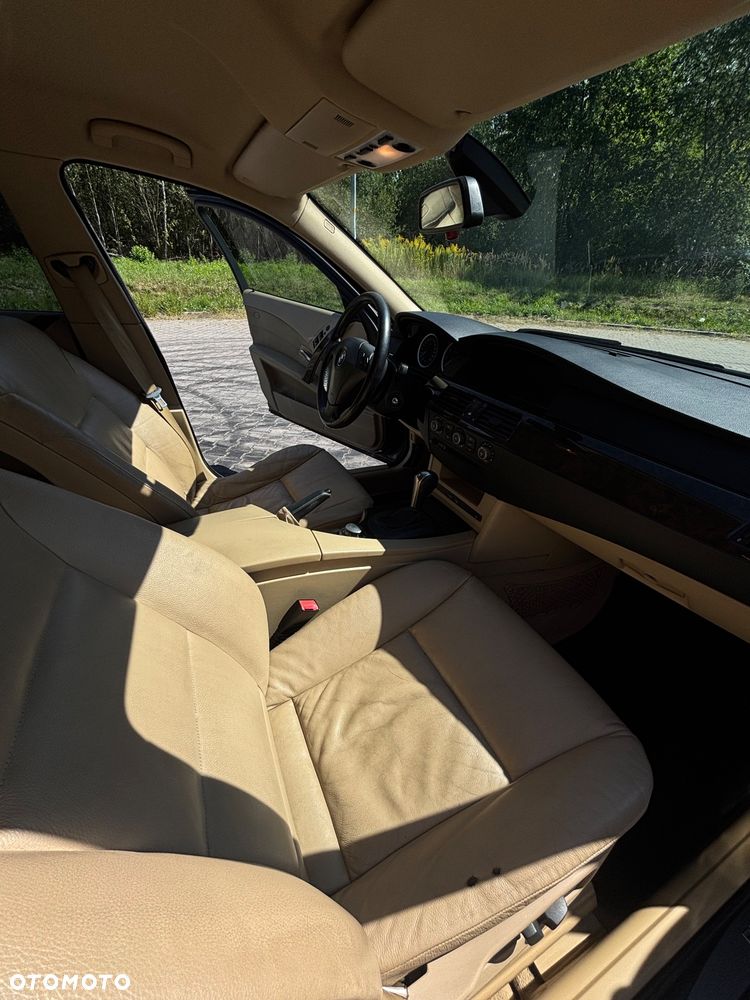 BMW Seria 5 - 11