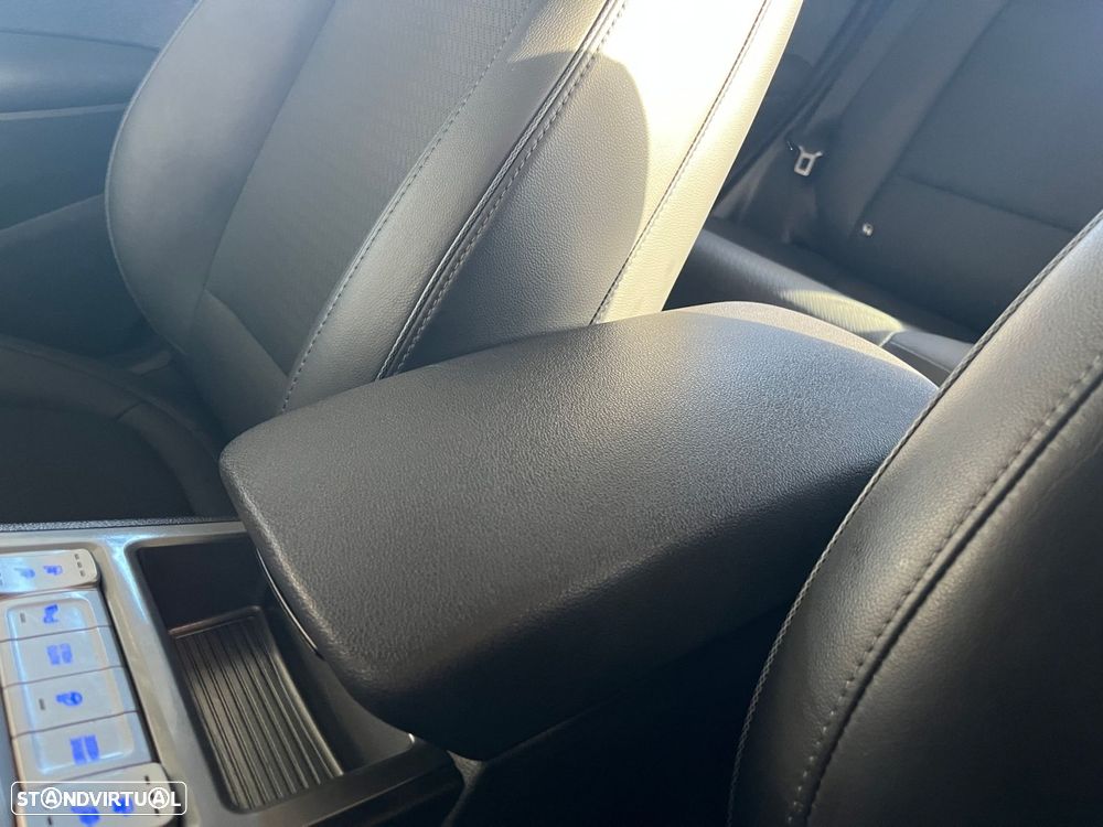 Hyundai Kauai EV 64 kWh Premium - 33