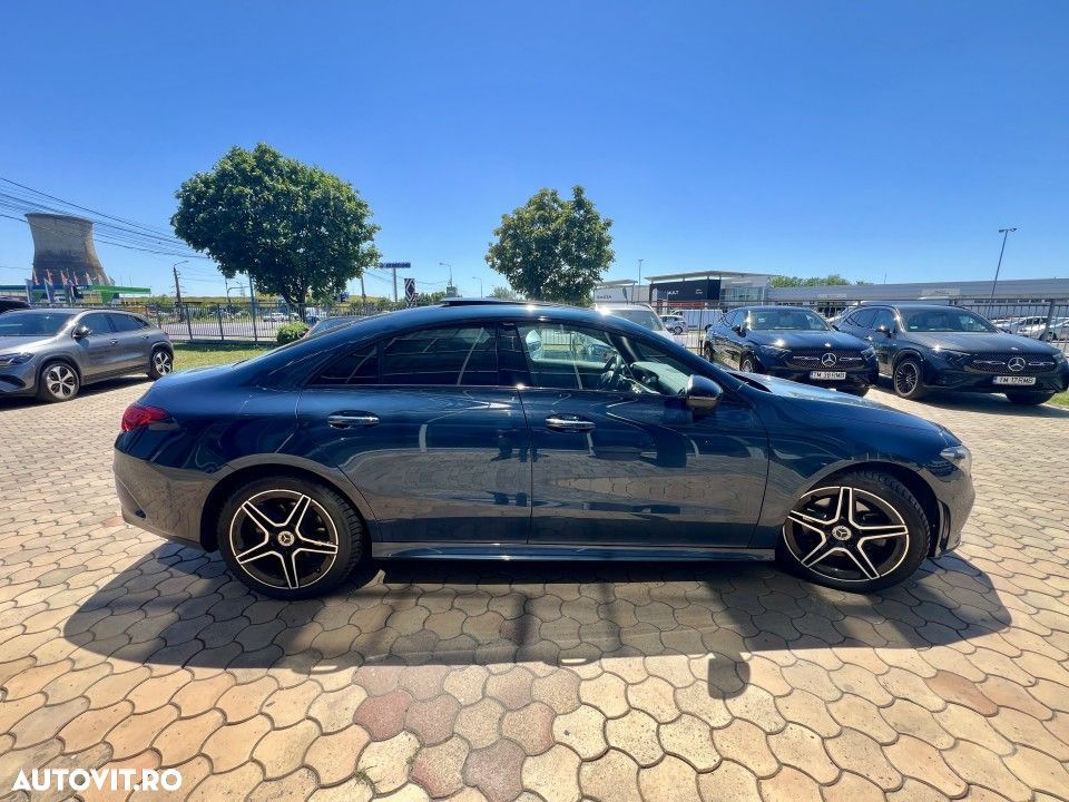 Mercedes-Benz CLA 220 - 6