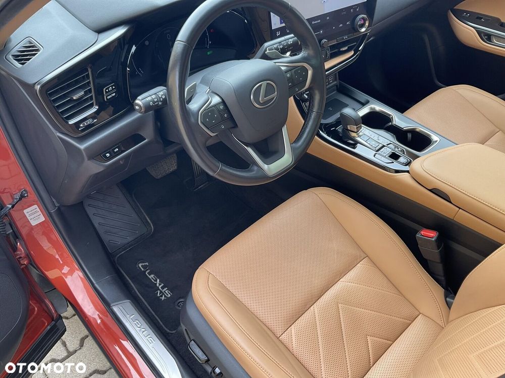 Lexus NX 350h Omotenashi AWD - 22