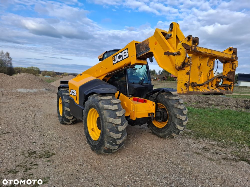 JCB 541-70, 536-70, 531-60 - 2