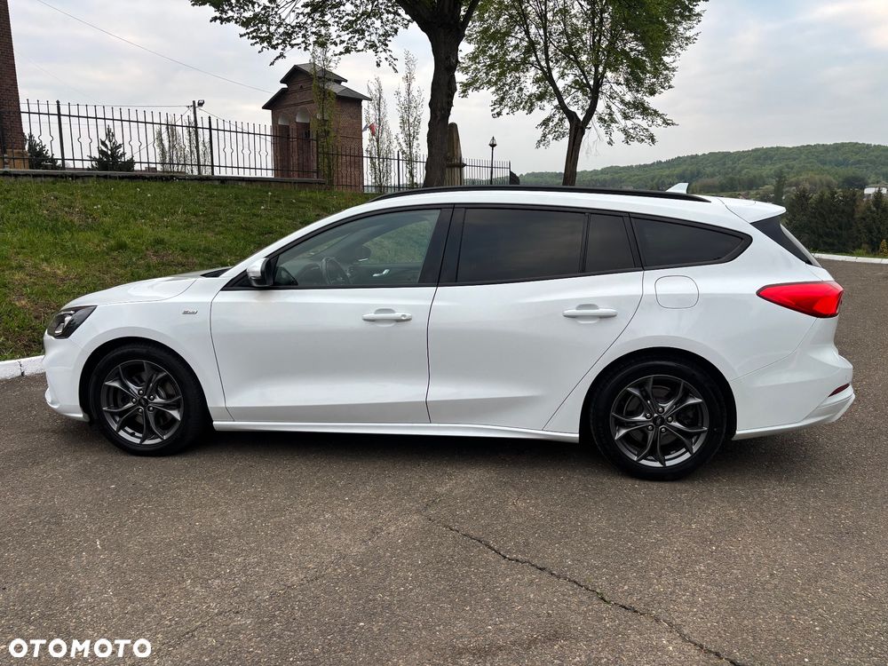 Ford Focus 1.5 EcoBlue Start-Stopp-System ST-LINE VIGNALE - 32
