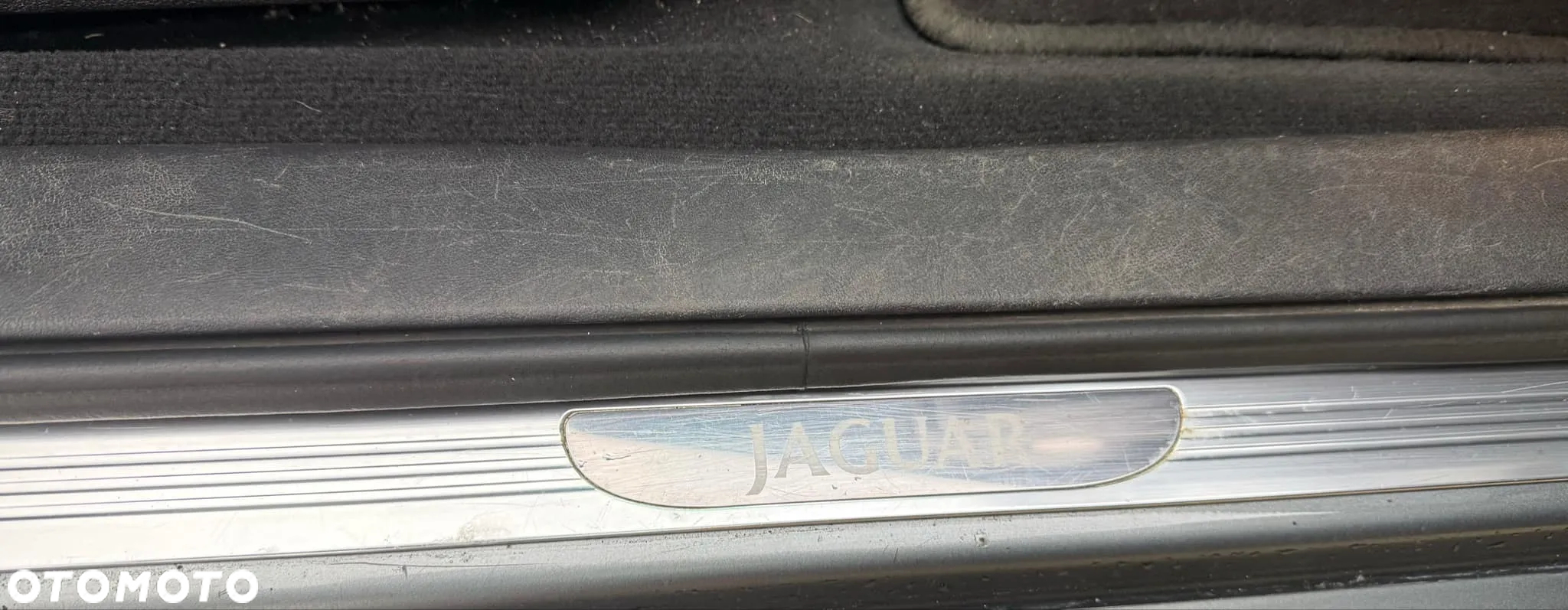 Jaguar S-Type - 21