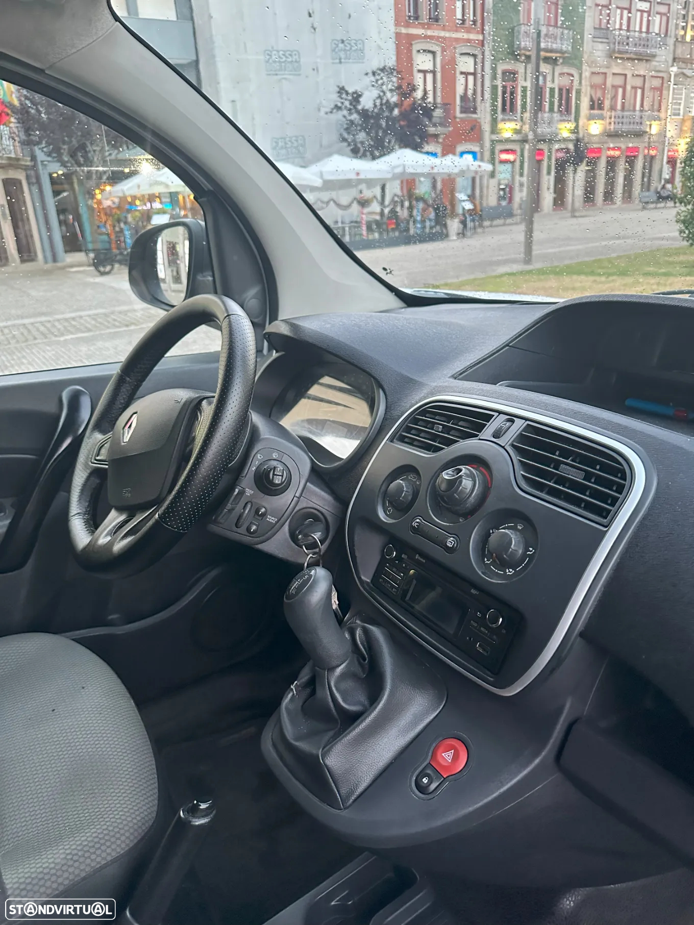 Renault KANGOO - 11