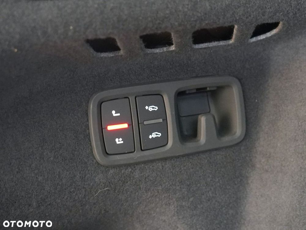 Audi Q8 - 10