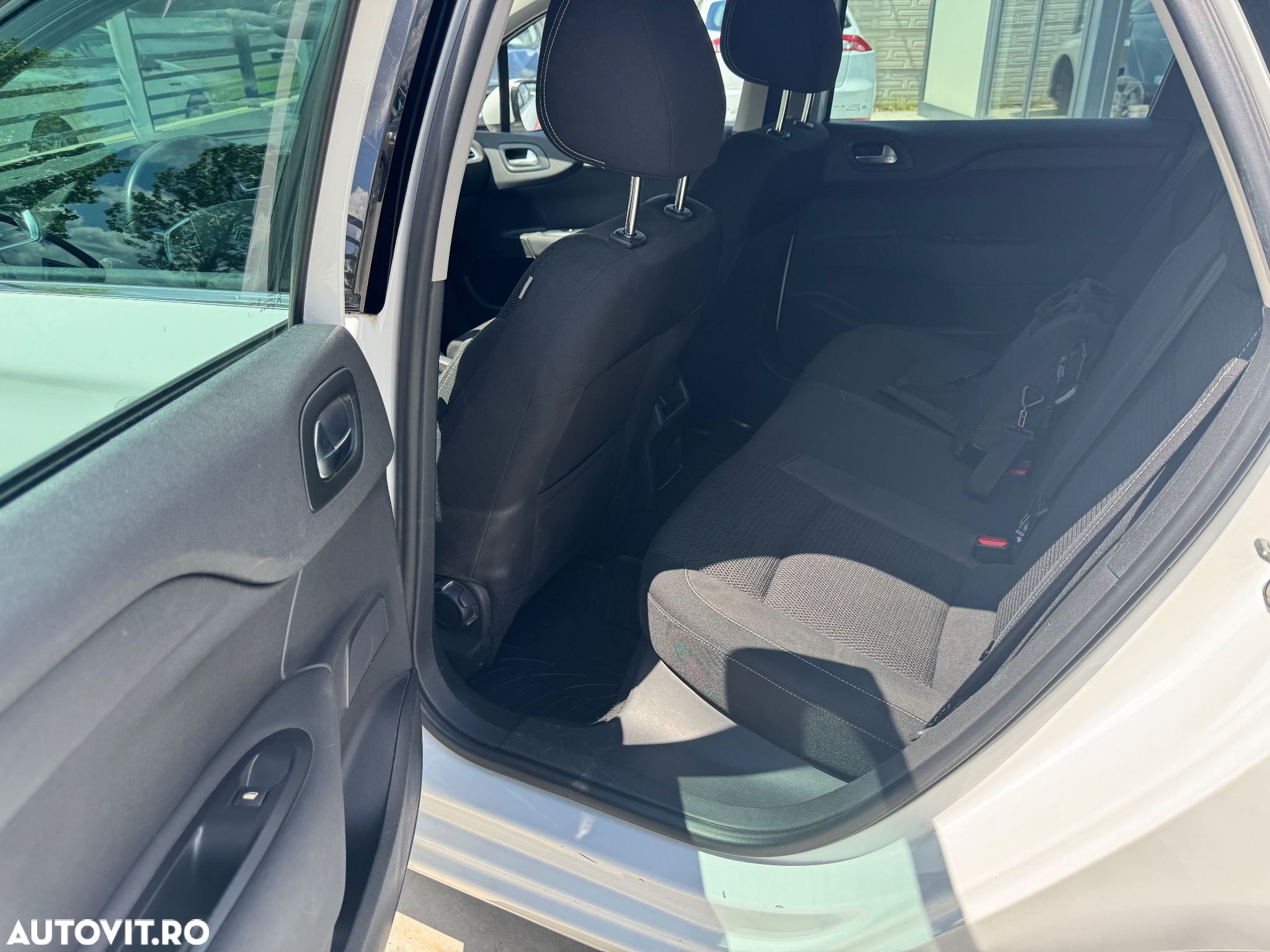 Citroën C4 BlueHDi S&S EAT Feel - 11