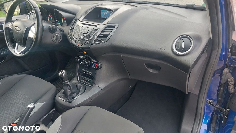 Ford Fiesta - 6