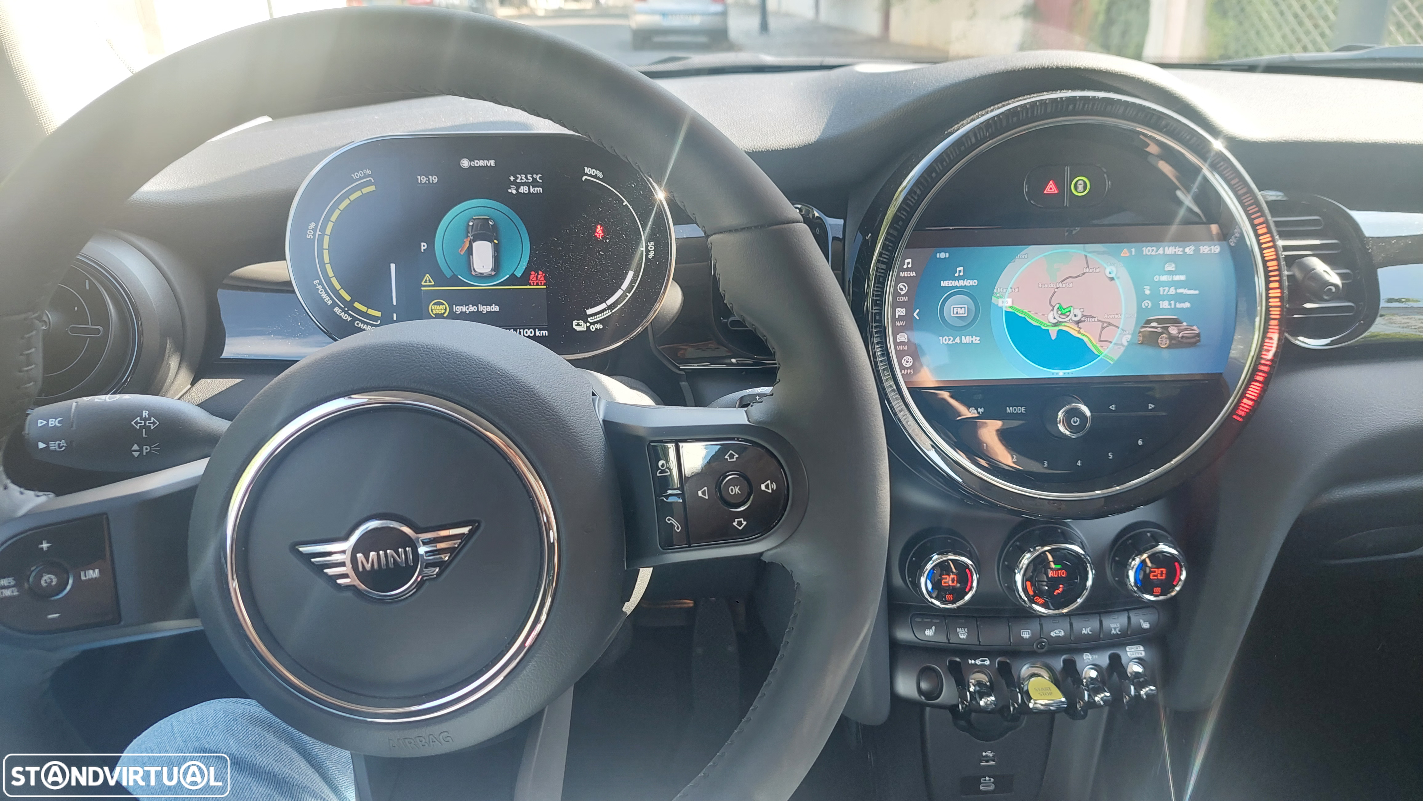 MINI 3 Portas Cooper E Classic - 10