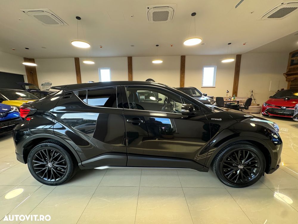Toyota C-HR Hybrid Style Selection - 5