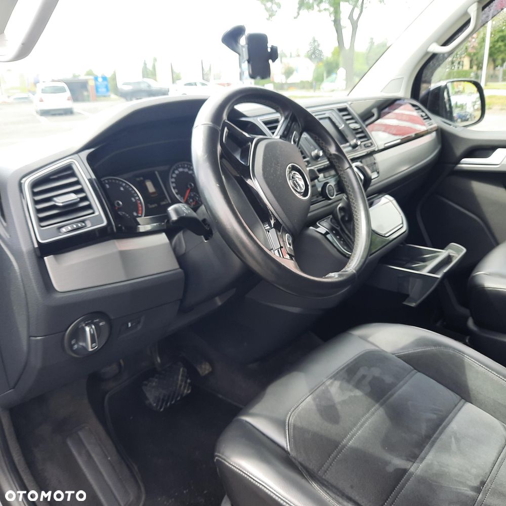 Volkswagen Multivan - 10