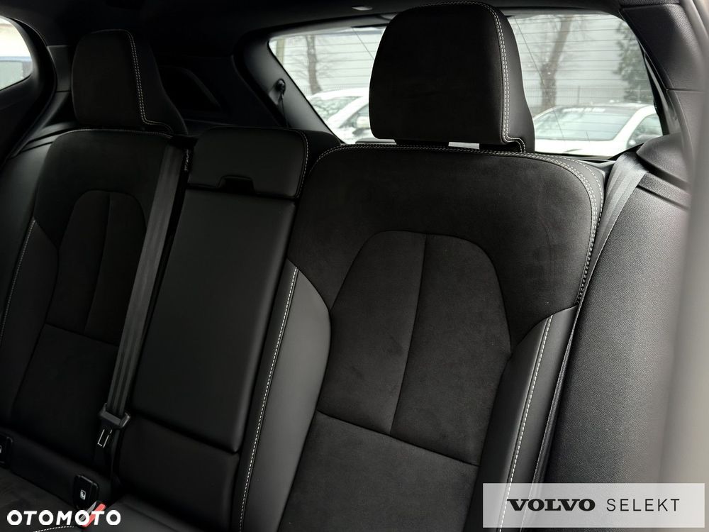 Volvo XC 40 - 16