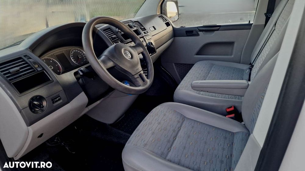 Volkswagen VW transporter facelift, pickup , 2.0 tdi, 140 cp, manual,        CLIMA, Euro 5, cruise control, 09/2011 (serie 2012)  factura, seap, finantare, PJ, rate PF - 4