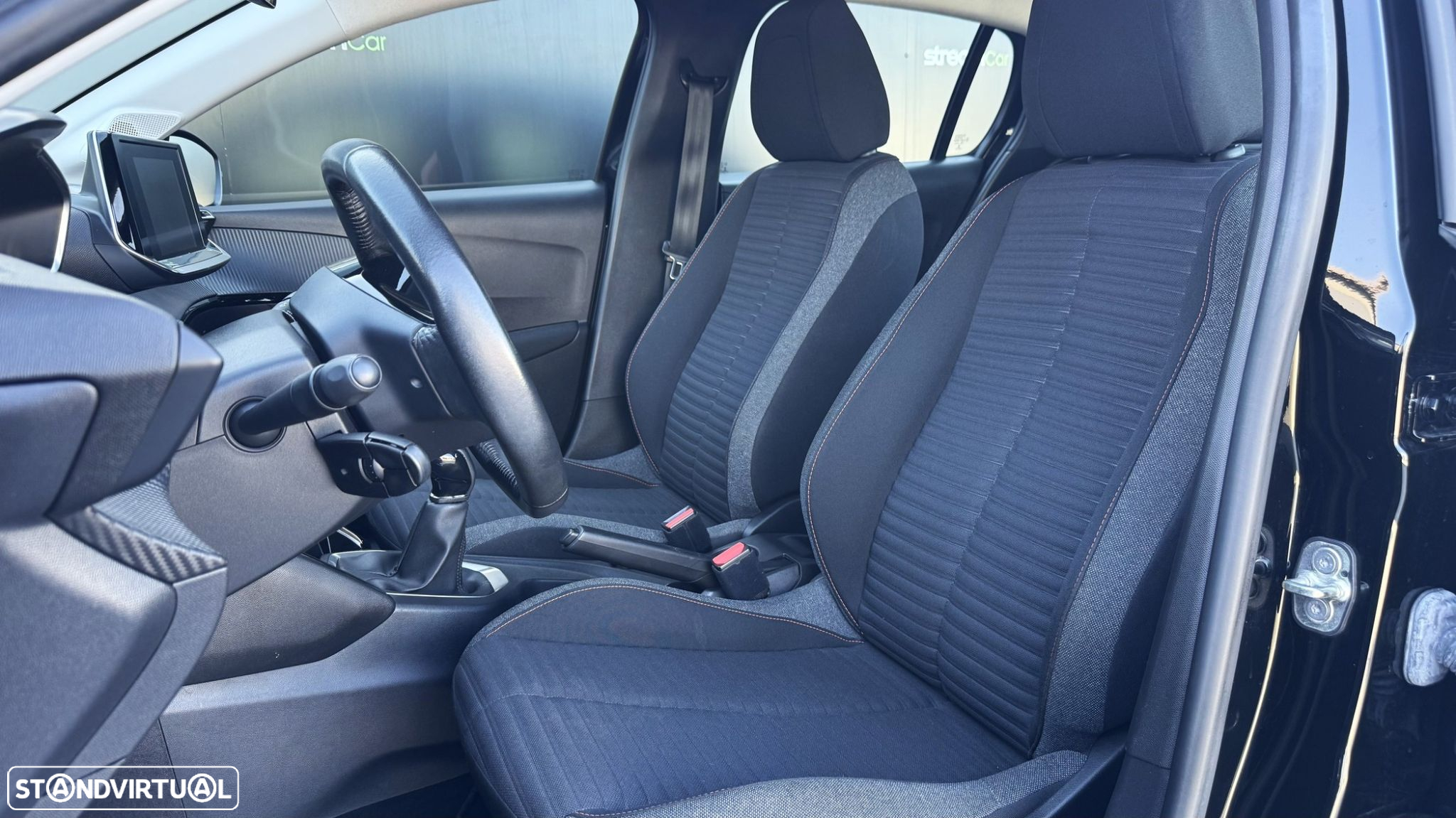 Peugeot 208 1.2 PureTech Like - 12