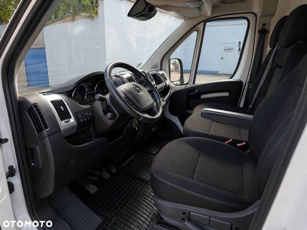 Opel Movano - 7