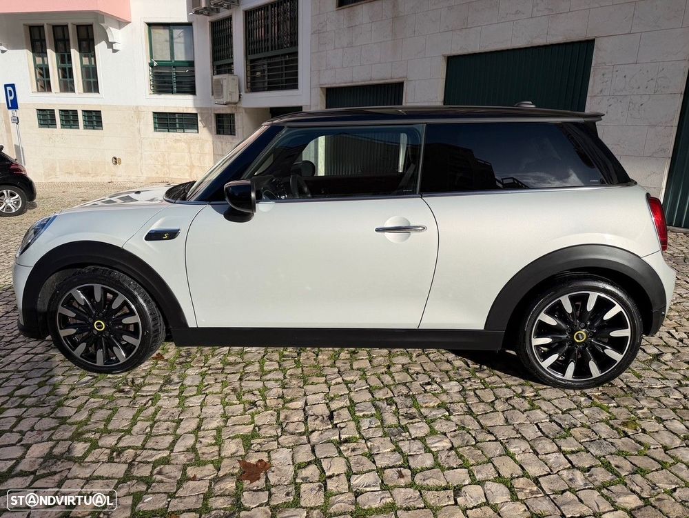 MINI 3 Portas Cooper SE - 18