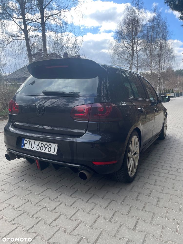 Volkswagen Golf - 4