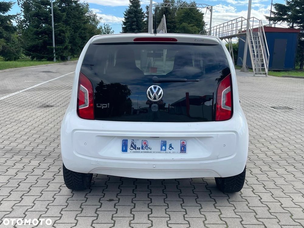 Volkswagen up! groove - 6