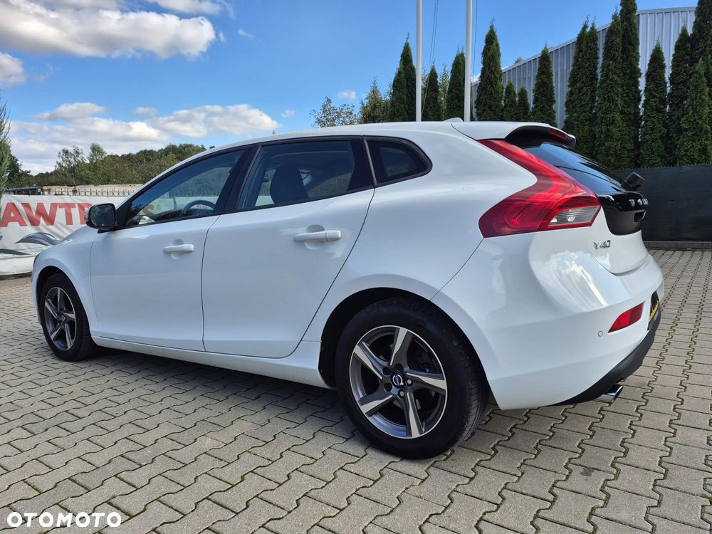 Volvo V40 - 4