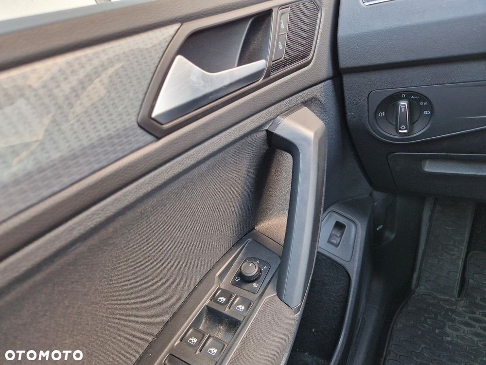 Volkswagen Tiguan 1.5 TSI EVO Elegance DSG - 28