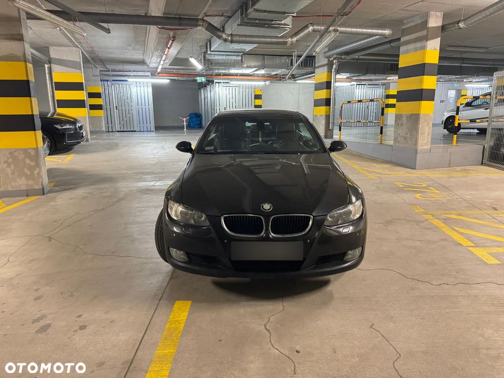 BMW Seria 3 320i - 4