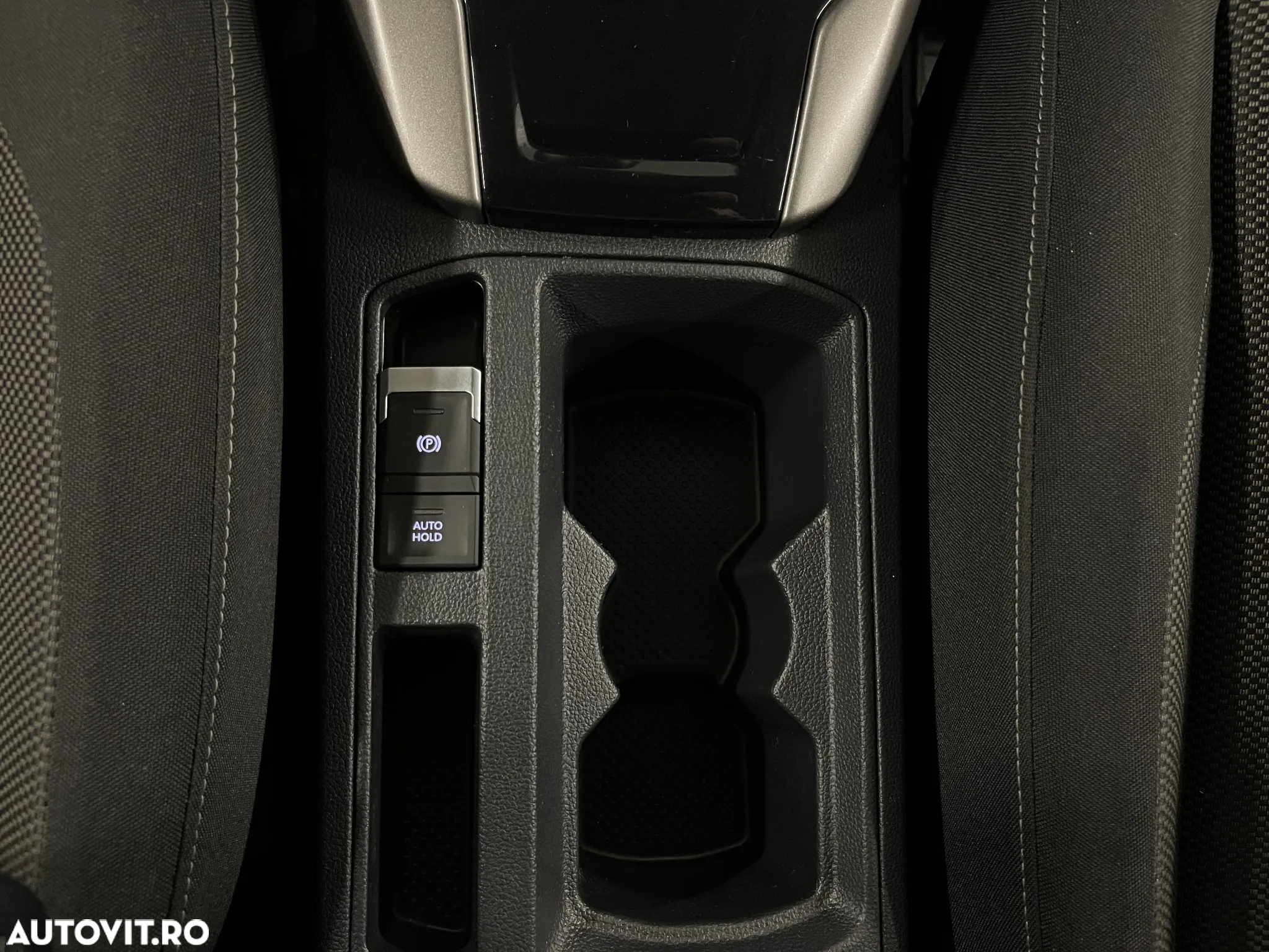 Volkswagen T-ROC 1.0 TSI Design - 25