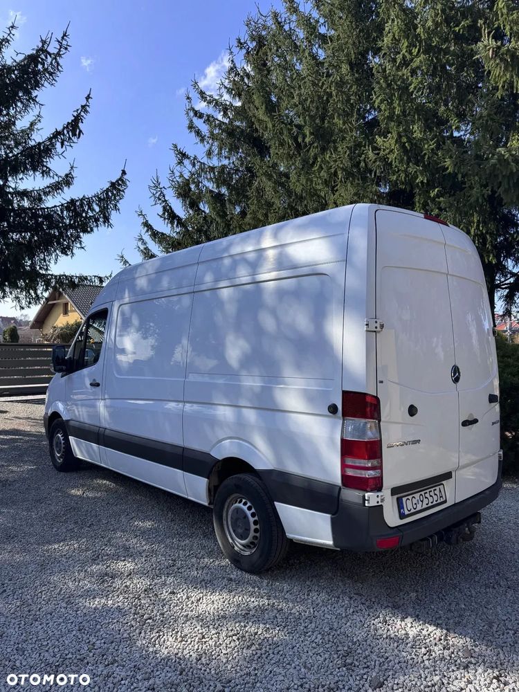 Mercedes-Benz SPRINTER - 8