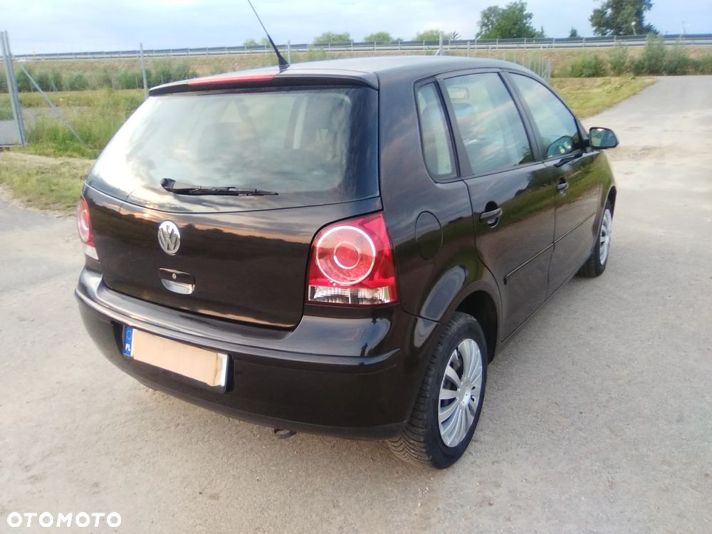 Volkswagen Polo ver-1-4-tdi-trendline - 6