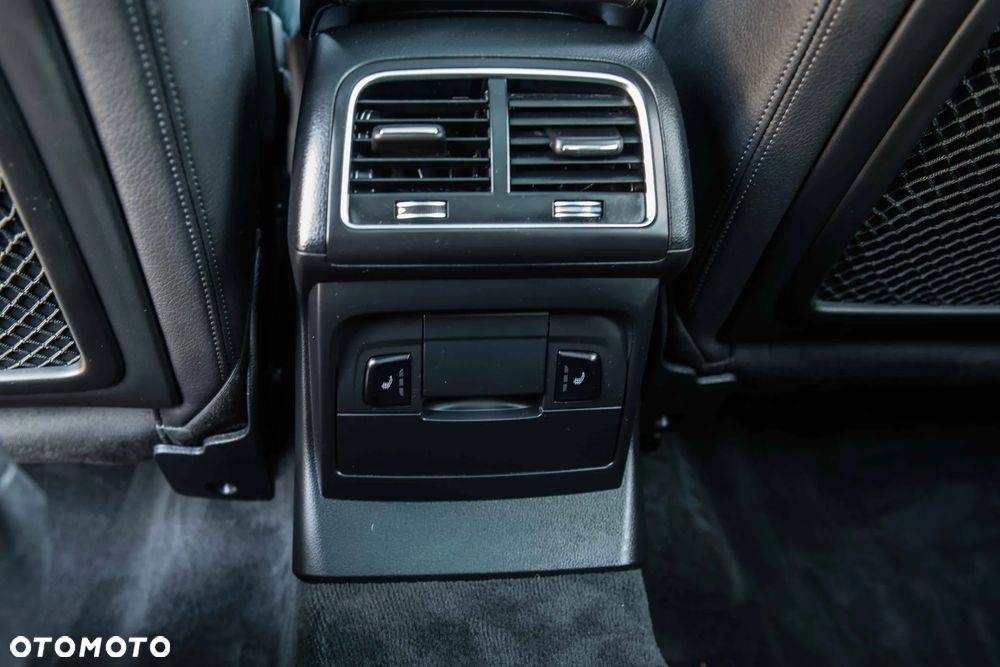 Audi Q5 3.0 TFSI Quattro Tiptronic - 33