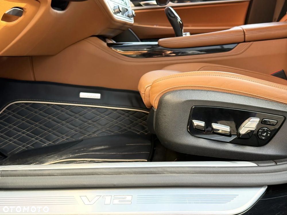 BMW Seria 7 - 22