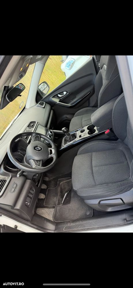 Renault Kadjar TCe 140 GPF Intens - 5