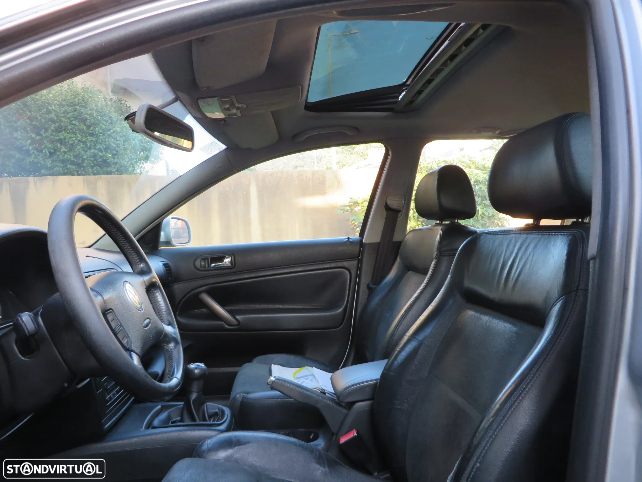 VW Passat Variant 1.9 TDi Highline - 6