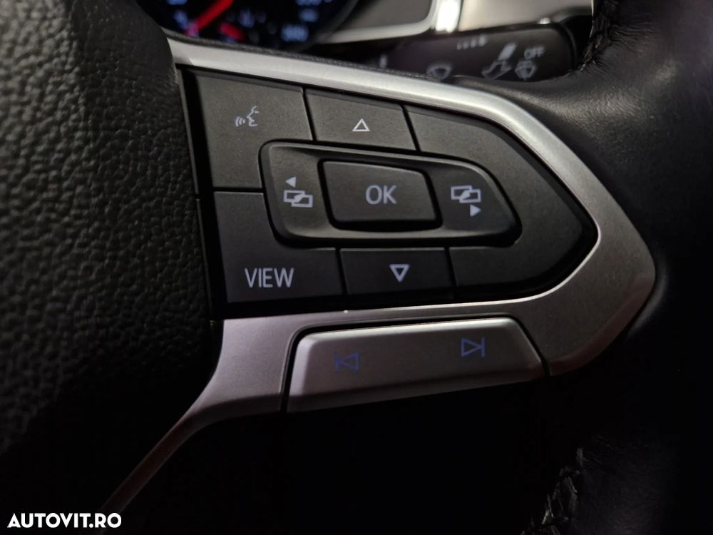 Volkswagen Passat 2.0 TDI DSG Highline - 12