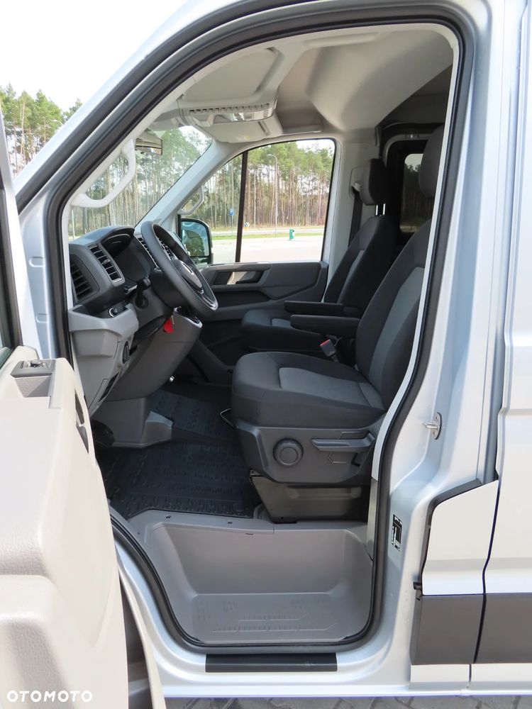Volkswagen Crafter 35 BiTDI 2.0 177 KM AUTOMAT 6-Cio Os.+ 1036 Kg Ładowność MIXTO Indywidualna Zabudowa VIP, L2H1 Furgon Blaszak, 5905 mm Dł, FULL LED, DRZWI PRZESUWNE Z OBU STRON, HAK 3000 Kg, Rozstaw Osi 3665 mm, Stan Wizualny I Techniczny NOWY Tak Jak Z Taśmy Produkcyjnej Gotowy Dostępny OKAZJA POLECAM - 32
