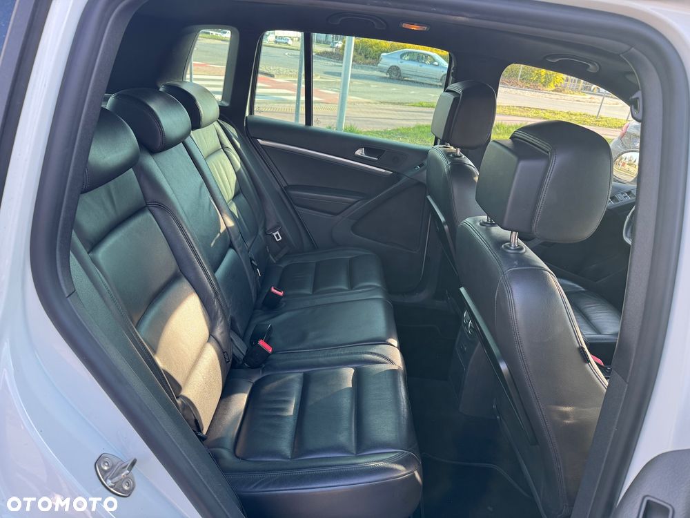 Volkswagen Tiguan - 29