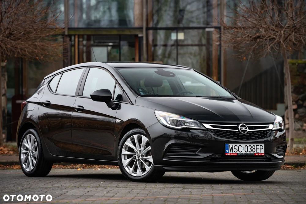 Opel Astra 1.4 Turbo Edition - 1