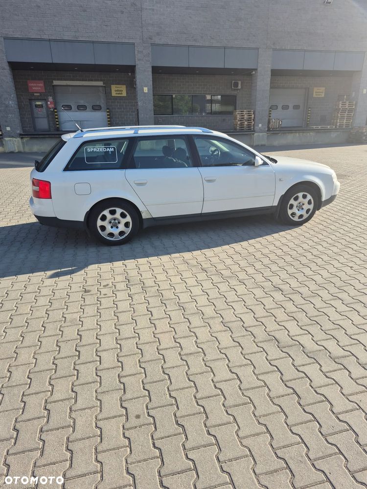 Audi A6 Avant - 8