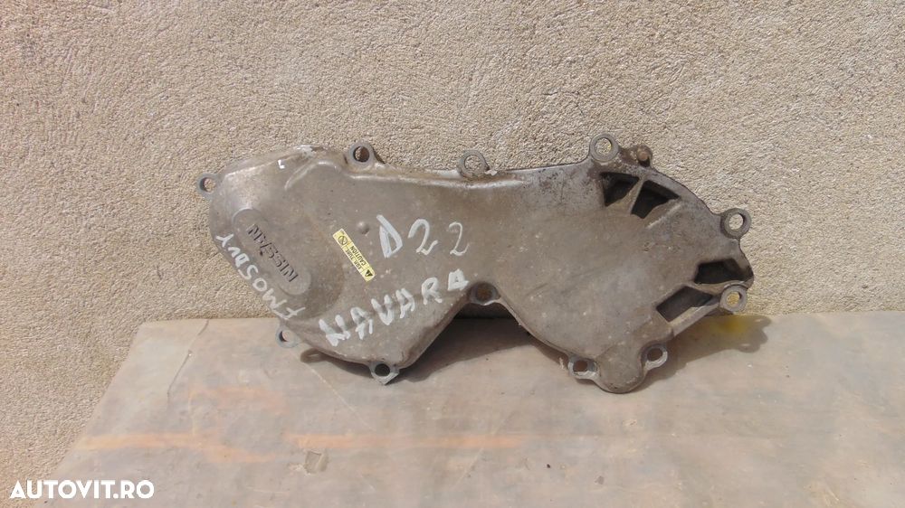 Capac distributie Nissan Navara D22 2.5 DCI euro 3 an 2003 - 1