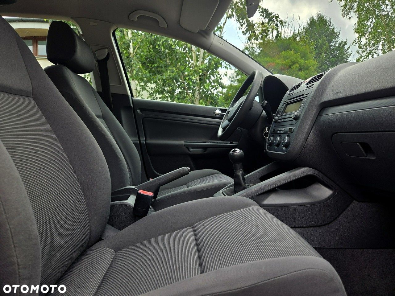 Volkswagen Golf 1.6 Comfortline - 5