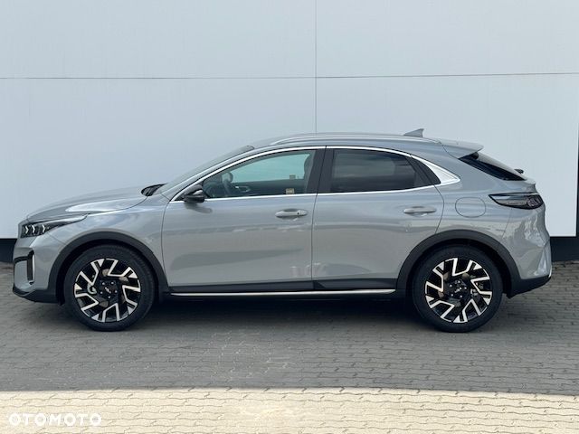 Kia XCeed 1.6 T-GDI Tribute DCT - 4