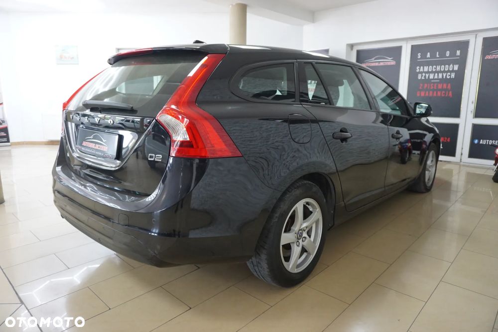 Volvo V60 DRIVe Kinetic - 4