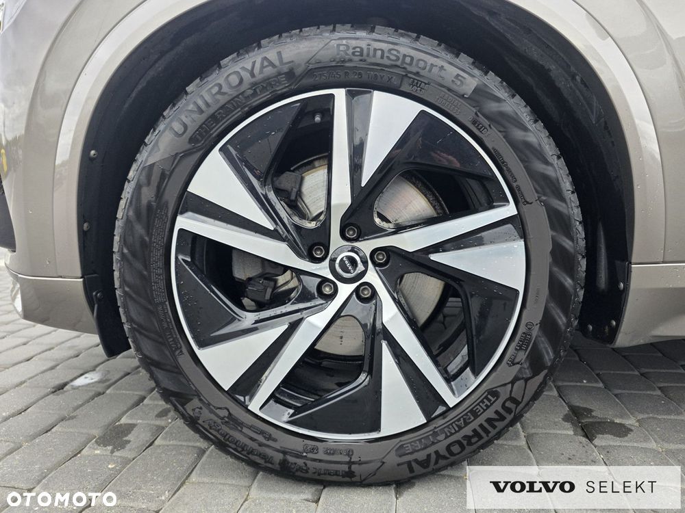 Volvo XC 90 - 37