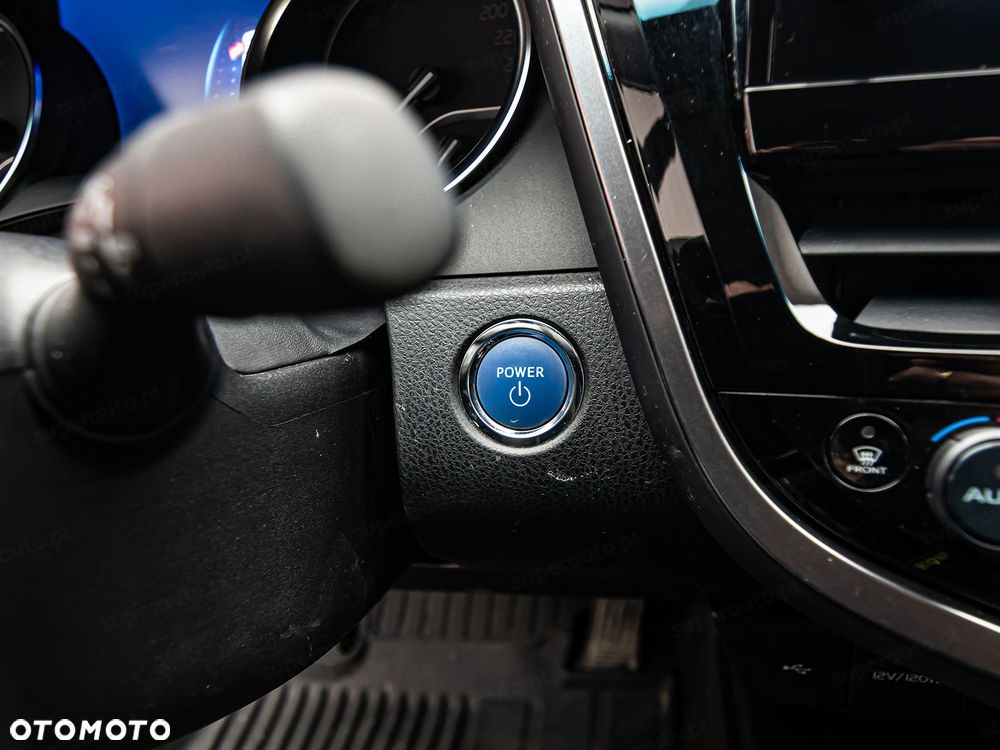 Toyota Camry 2.5 Hybrid Executive CVT - 18