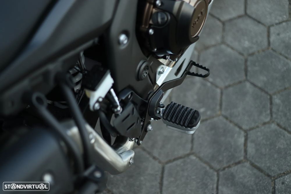 Voge 625 DSX Black Knight - 36